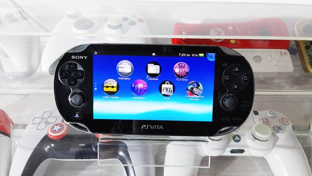 R379 – PS Vita Oled Desbloqueado
